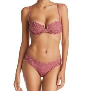 Onia textured leopard bikini